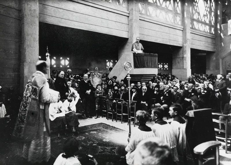 Église paroissiale Sainte-Thérèse de l'Enfant Jésus