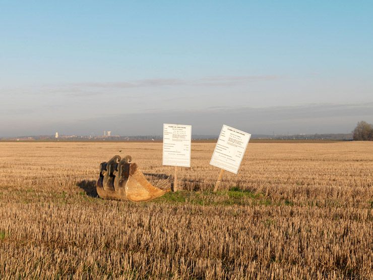 Saclay, la Martinière. Vue des champs lors des premiers terrassement du chantier du campus EDF.