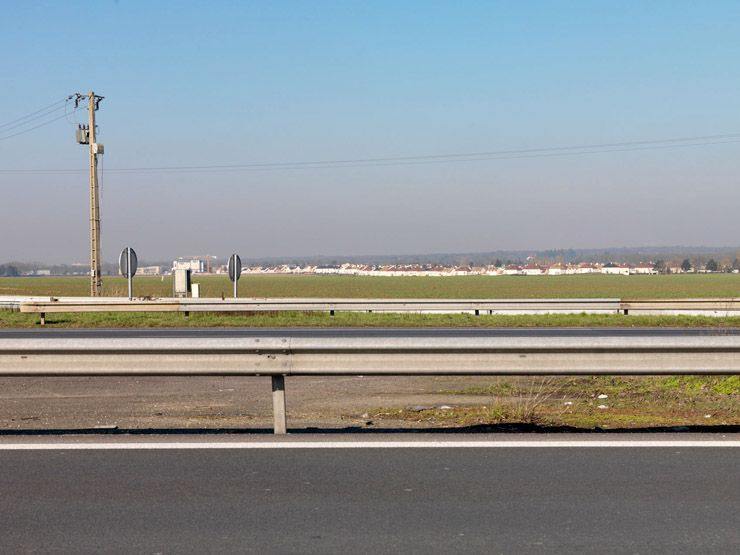Bièvres, chemin de Favreuse. Vue du quartier du Val d'Albian depuis la Nationale 118.