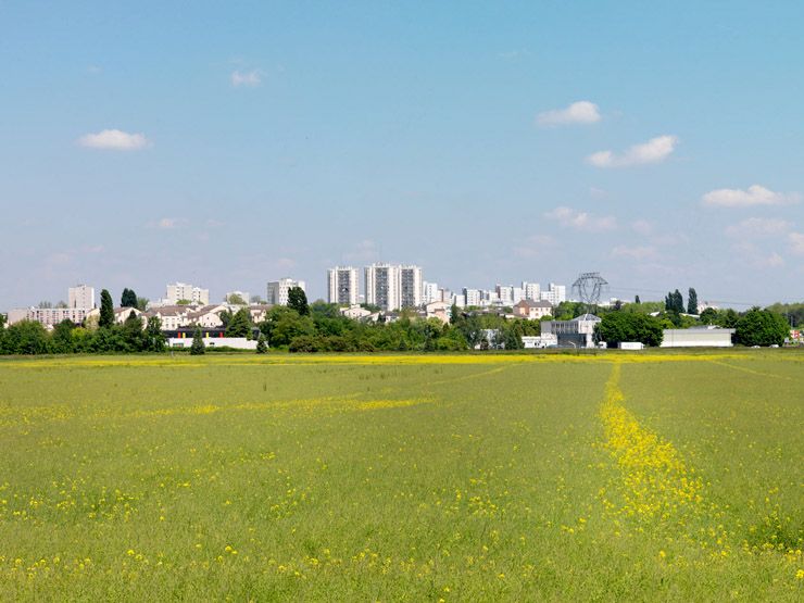 Saint-Jean-de-Beauregard. Vue des Ulis depuis le quartier de Villeziers.