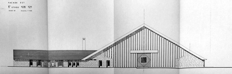 Elévation Est de l'aire de cérémonie du premier projet de cimetière, à Créteil, juillet 1967.