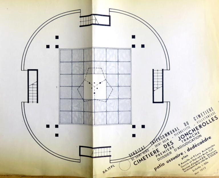 Plan du patio de l’ossuaire et emplacement du Dodécaèdre, dossier d’adjudication, mai 1973. SIAF/CAPA. Fonds Robert Auzelle 242 IFA, boite 51, affaire RA 17.