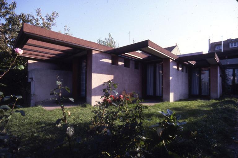 Façade postérieure (photo inversée).