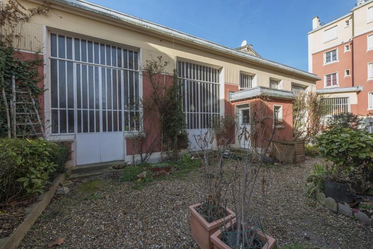 Vue des ateliers situés au rez-de-chaussée (2)