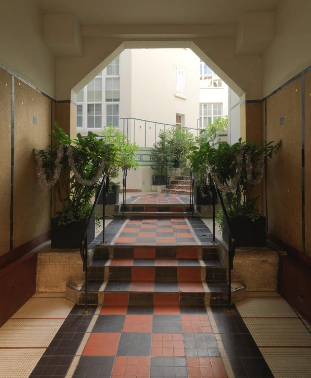 Vue générale du hall d'entrée 