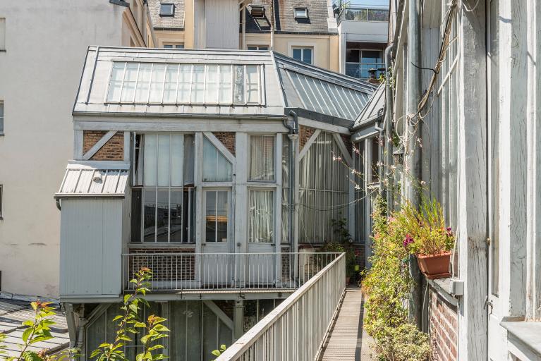 Vue des ateliers en mezzanine (5)