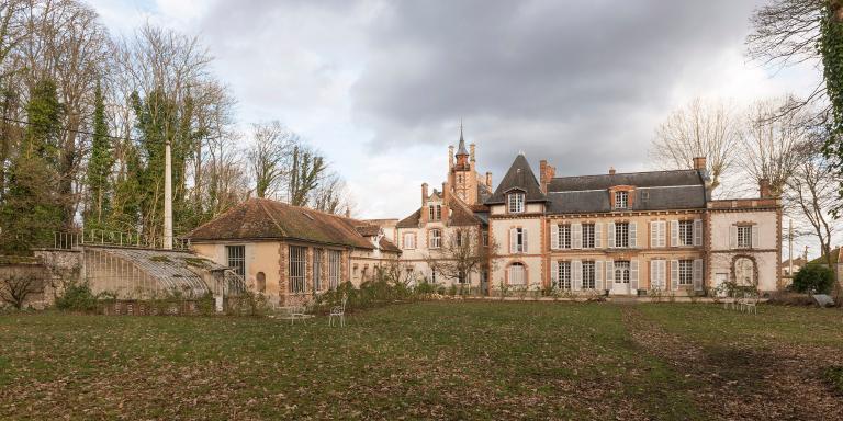 Vue prise depuis le parc (1)