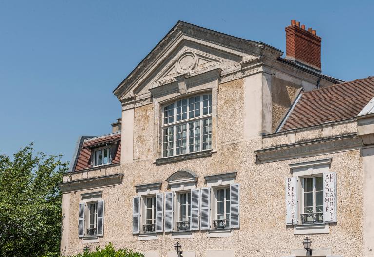 Vue de la façade sur cour (surélévation de l'atelier) (2)
