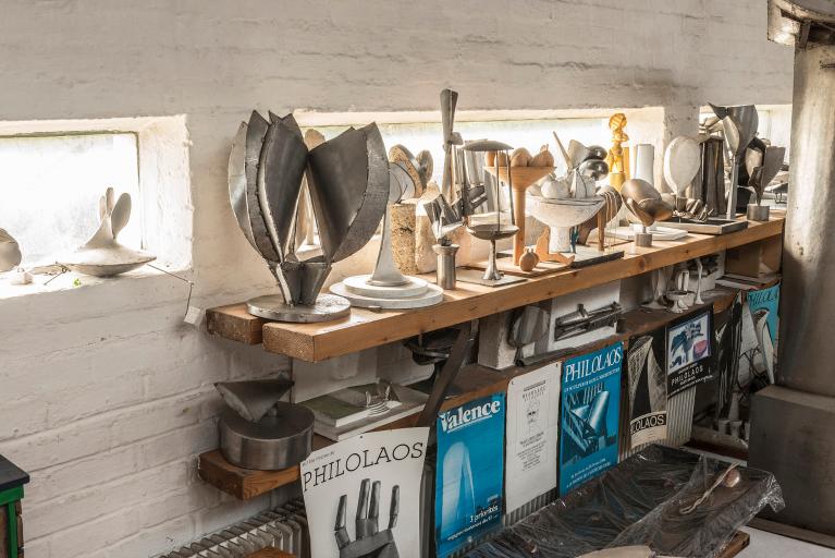 Sculptures présentes dans l'atelier (1)
