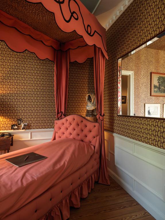 Reconstitution de la chambre à coucher de Jean Cocteau (1)