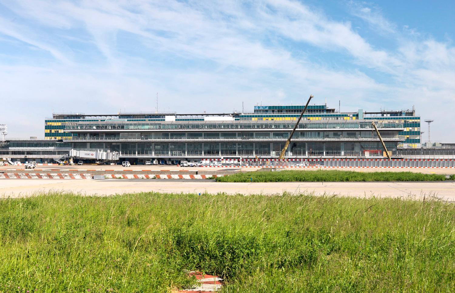 2018, Orly-Sud vu depuis le sud.