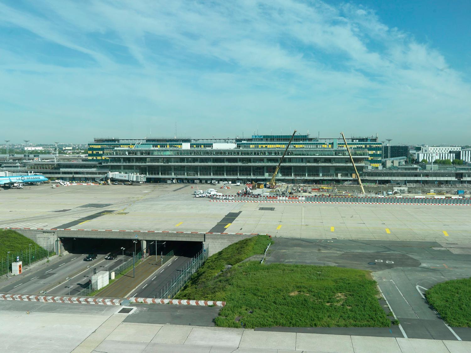 2018, Orly-Sud depuis la tour du poste de contrôle et répartition (PCR), vue prise depuis le sud.