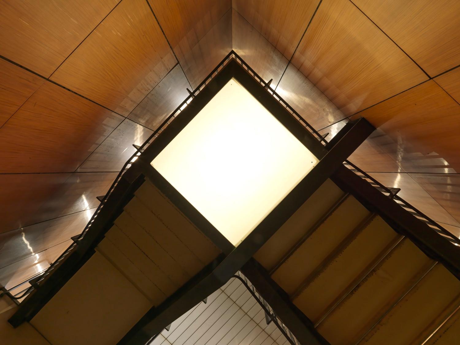 2018, circulation verticale: escalier ouest.