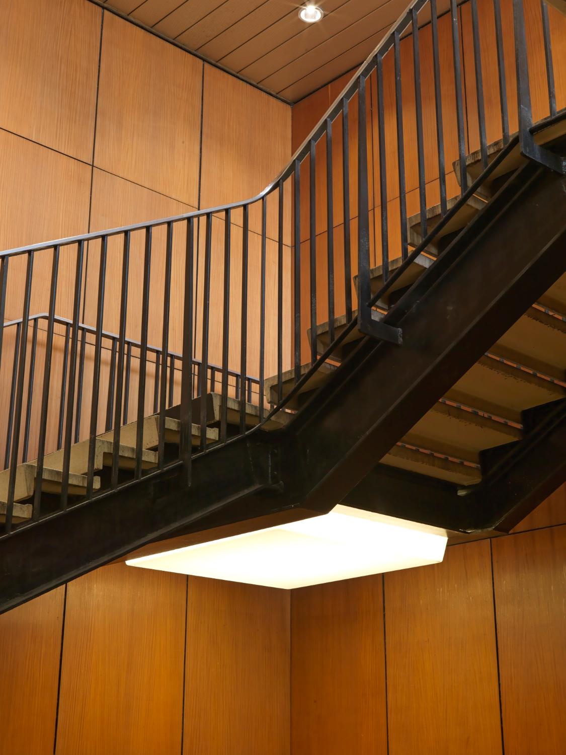 2018, circulation verticale: escalier ouest.