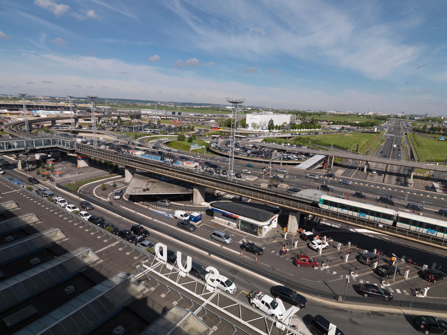 2018, la Nationale 7 vue depuis le 6ème étage des terrasses, les lettres ont été retirées en 2019.