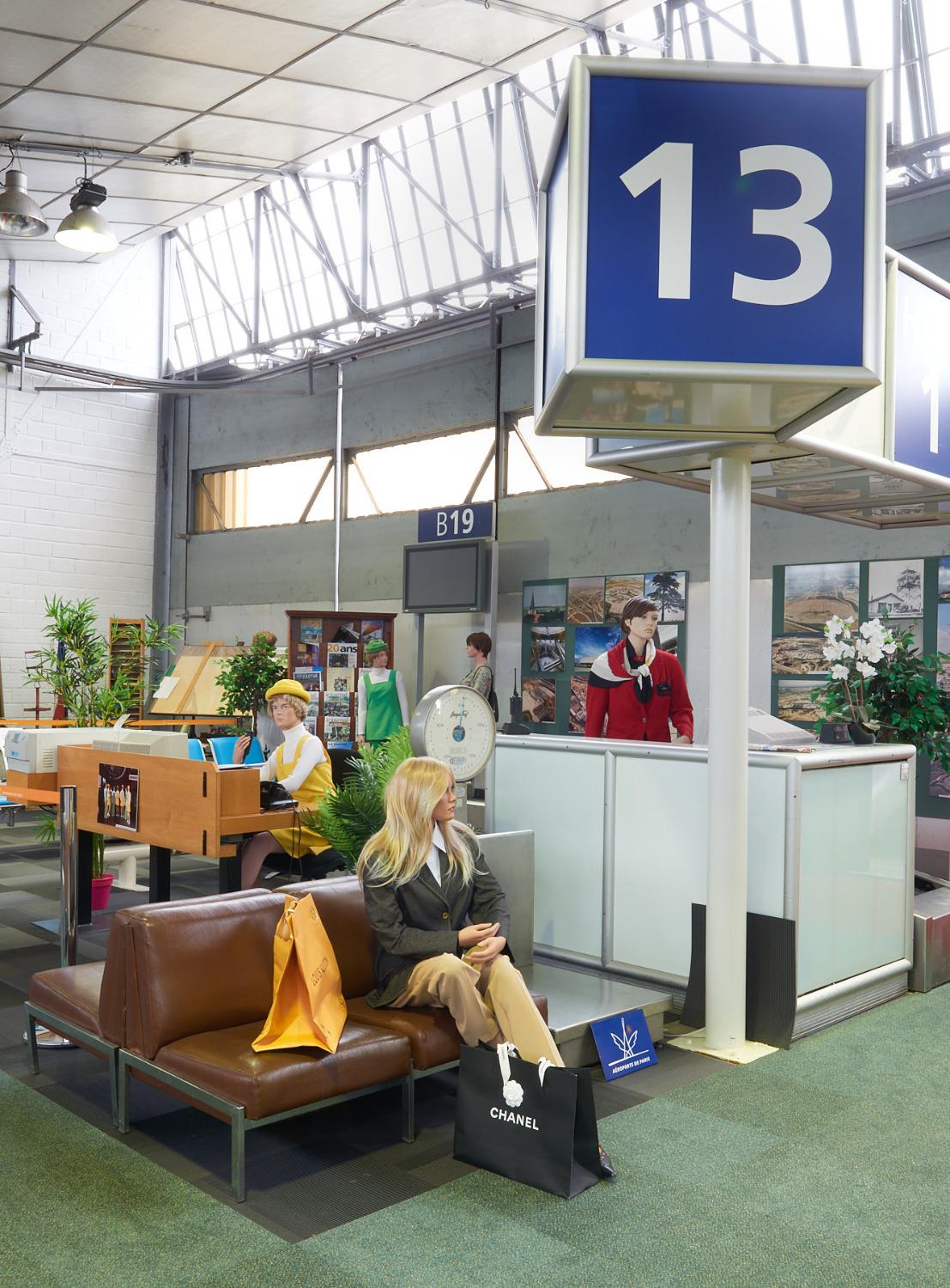 Chauffeuses Samouraï d'Orly-Ouest, mission Gestion du patrimoine historique du Groupe ADP, Hall 1, bâtiment 615.