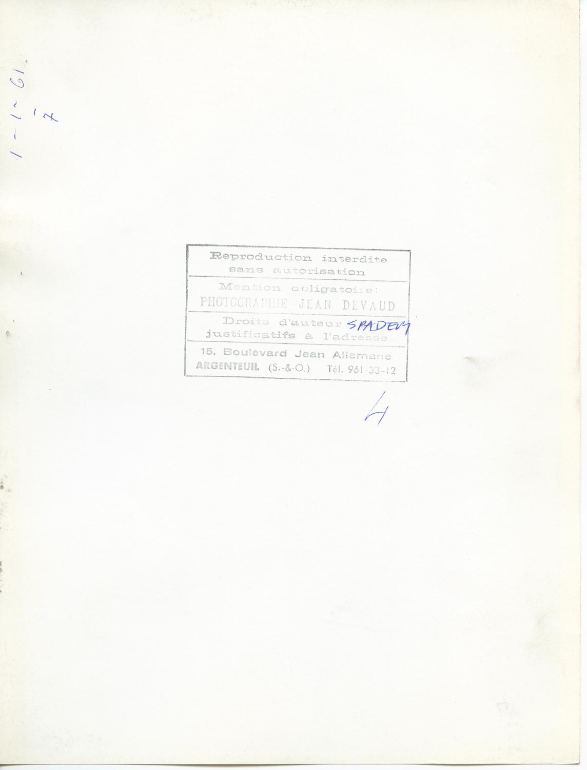 Verso photoIVR11_20209400581NUC4