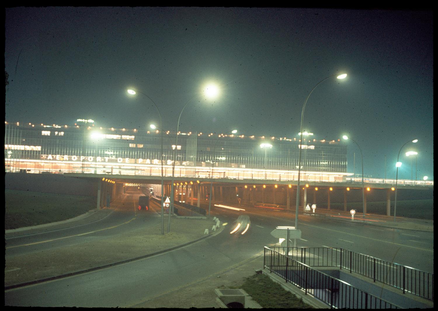 1961 1966, les Installations Terminales vues depuis le nord.