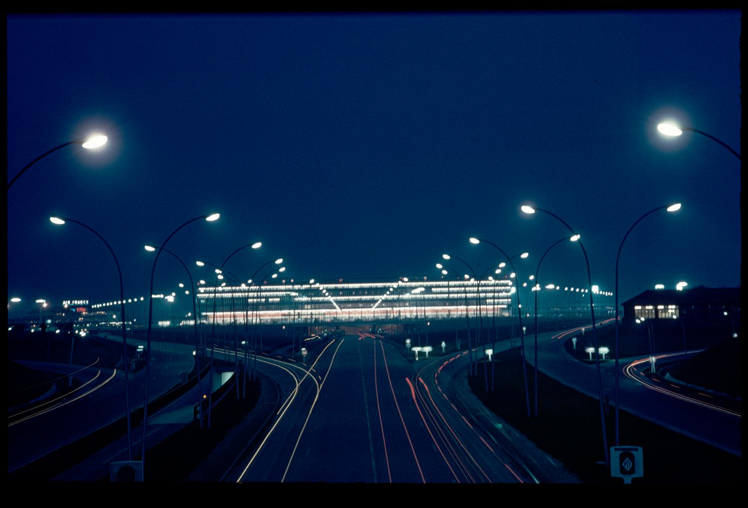 1961, les Installations terminales vues depuis le nord.