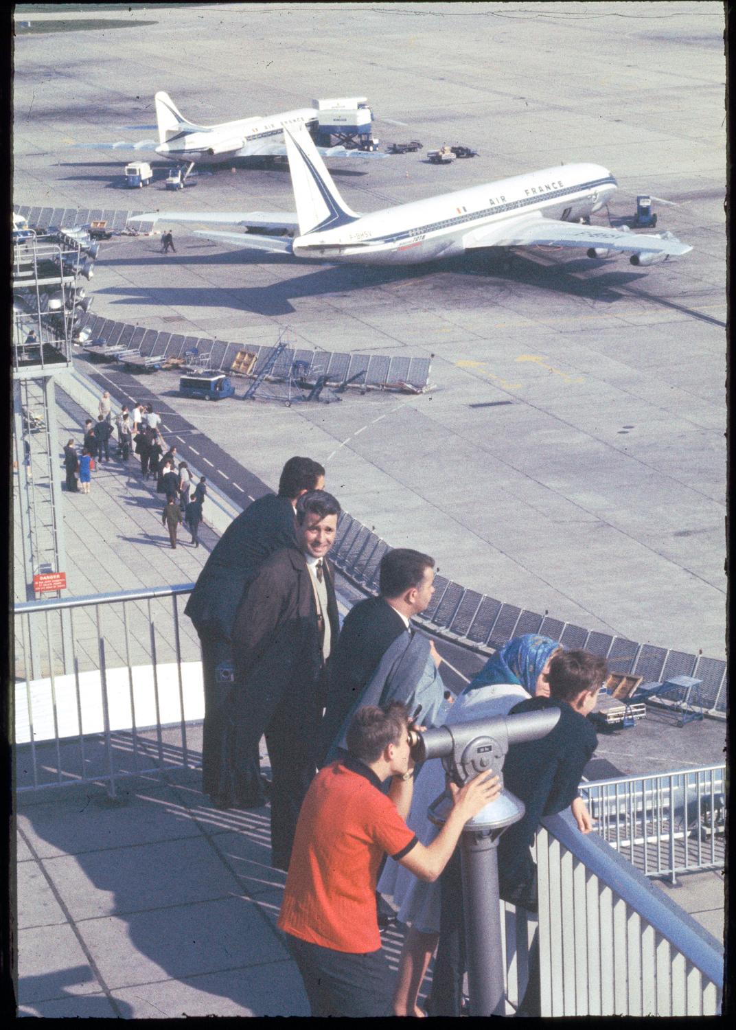 1961, les terrasses, 6ème étage.