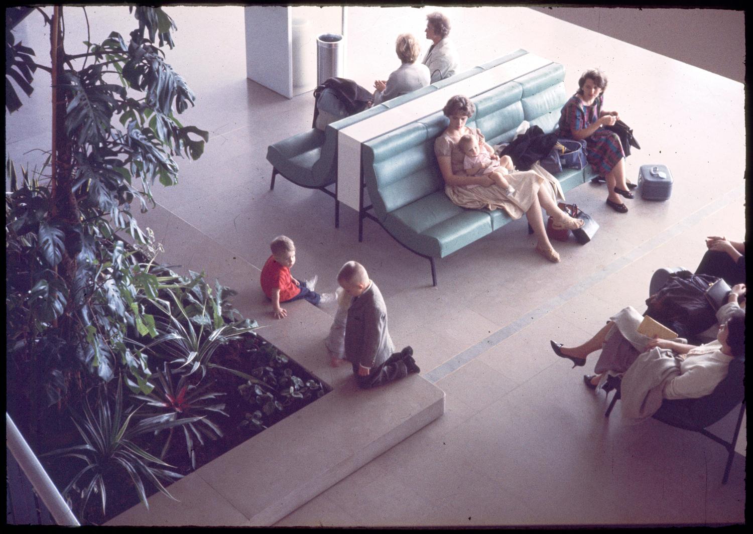 1961, la Galerie marchande, 1er étage. 