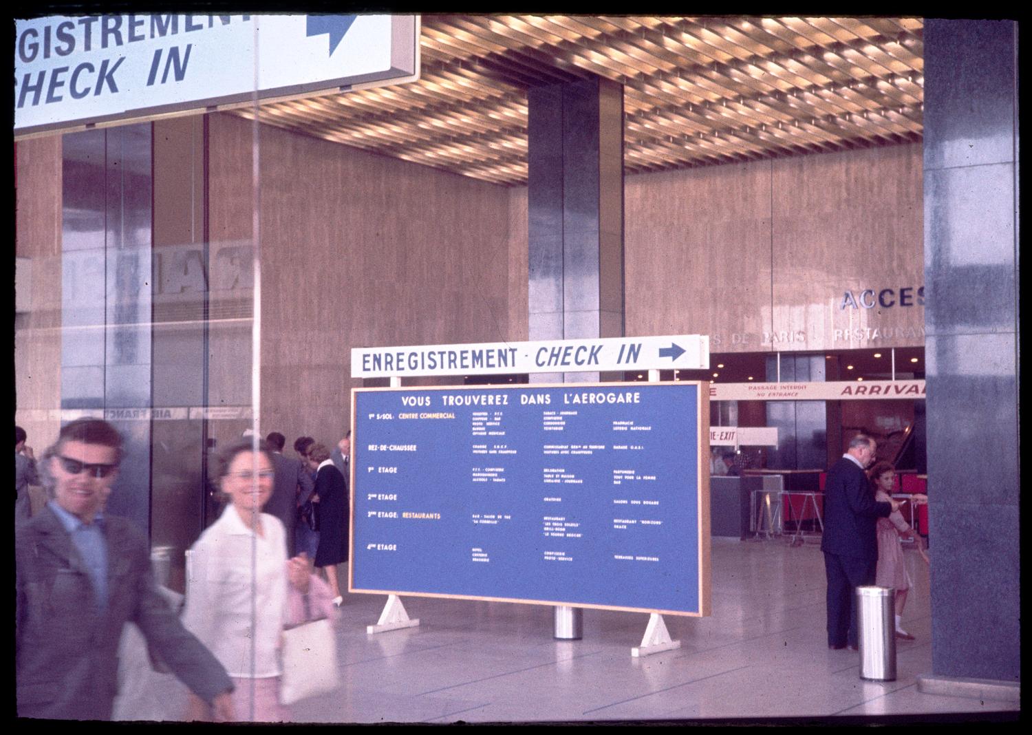 1961, le point de rencontre, rez-de-chaussée.