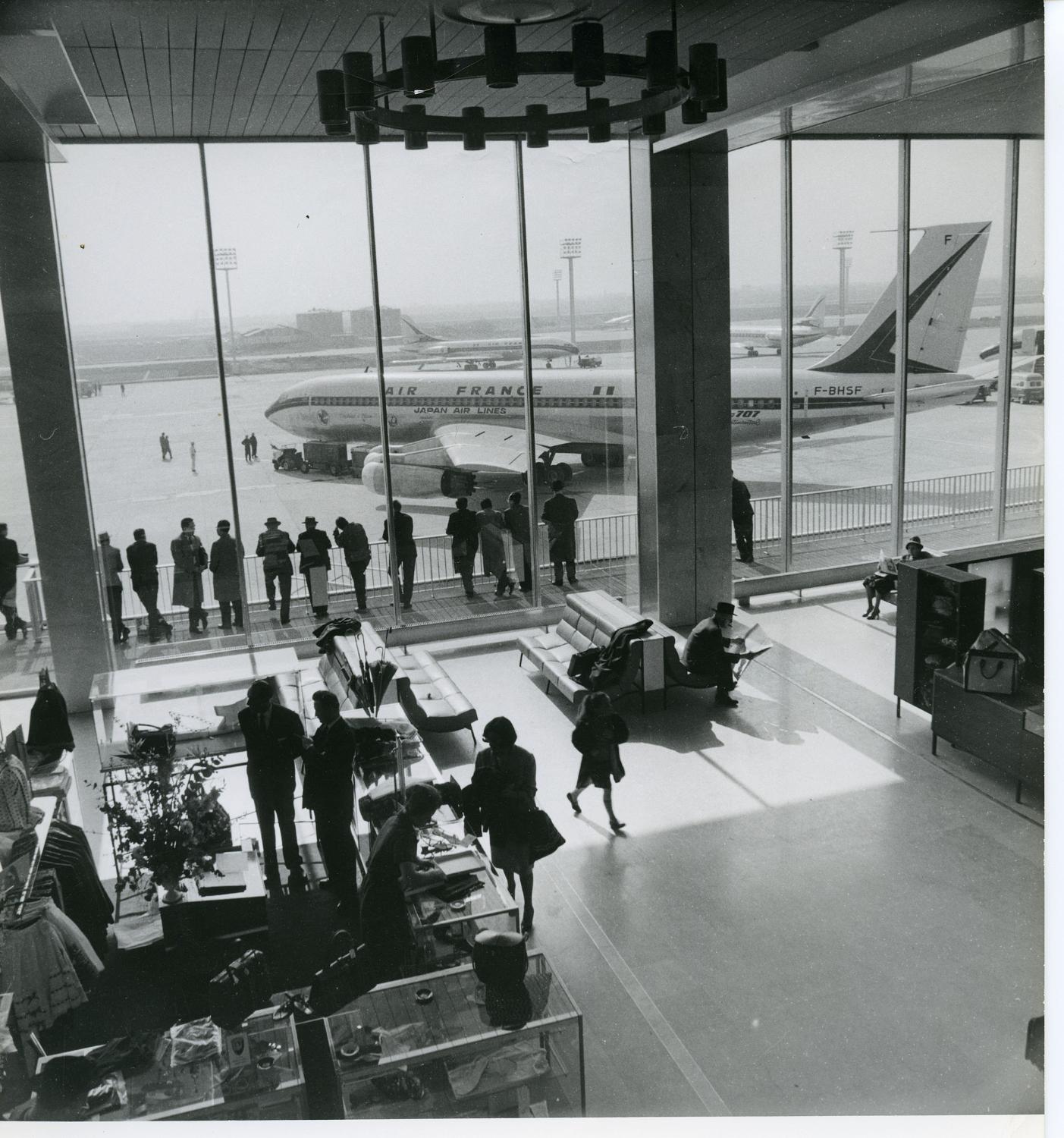 1961, la Galerie marchande, 1er étage.