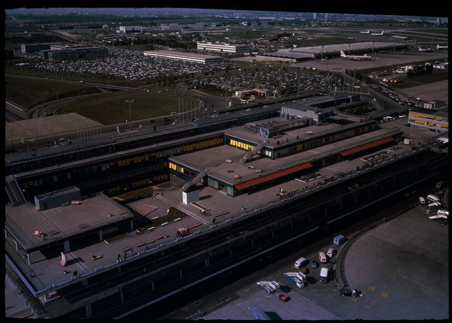 1967, les terrasses du corps central.
