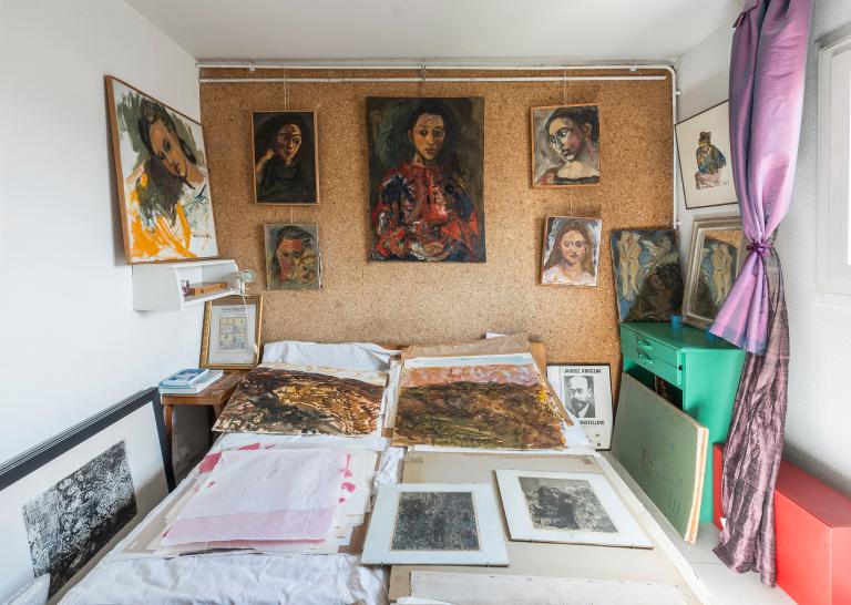 Vue générale de la chambre à coucher