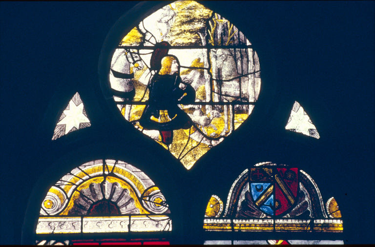 Tympan et têtes de lancette.