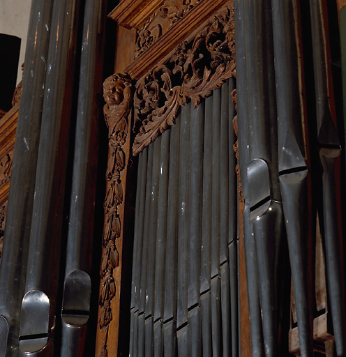 Orgue de tribune : buffet d'orgue ; tribune d'orgue