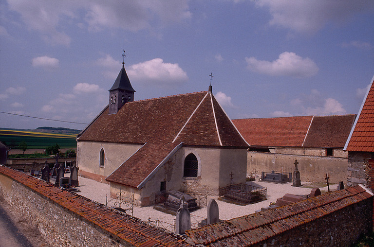 Vue d'ensemble depuis le sud-est.