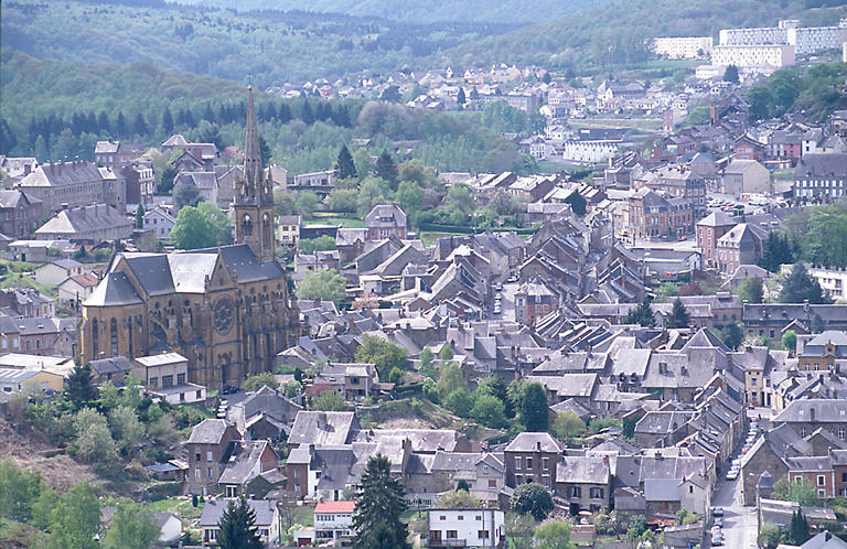 Vue sur le centre ancien depuis le point de vue de la Platale.