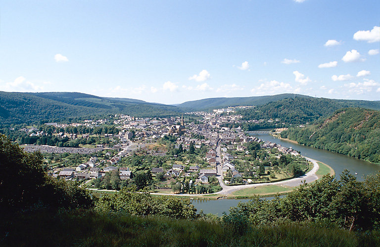 La boucle de Fumay depuis le point de vue de 'la Platale'.