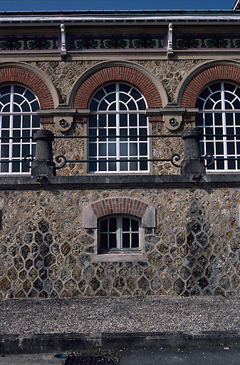 Vue de la façade.