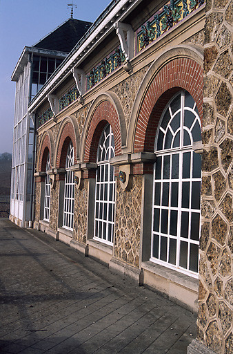 Vue de bâtiment.