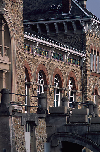 Vue de bâtiment.