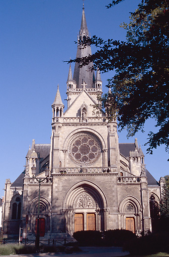 Vue de la façade.