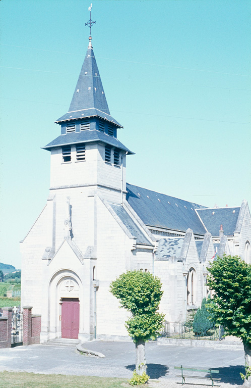 Eglise paroissiale et cimetière de l'Assomption-de-la-Vierge