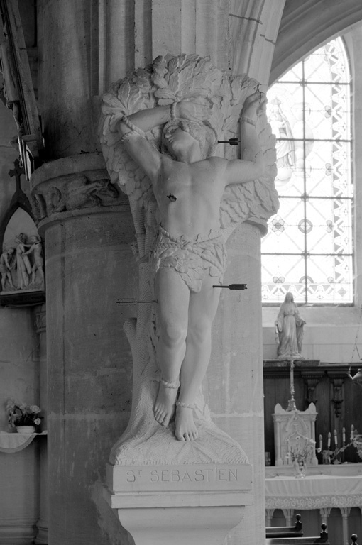 Statue (petite nature) : saint Sébastien