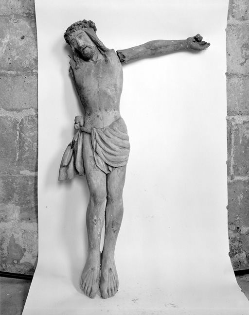 Croix : Christ en croix