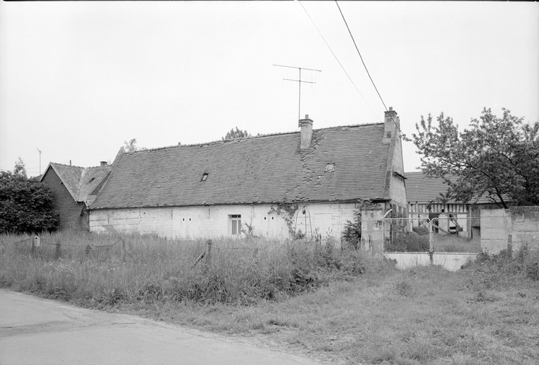 Logis. Vue d'ensemble.