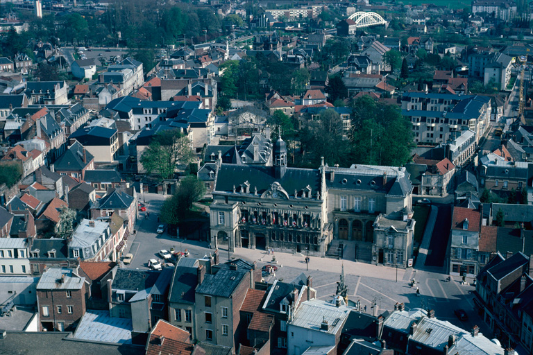 Hôtel de ville