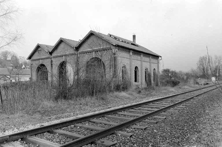 Atelier de réparation, élévation antérieure.