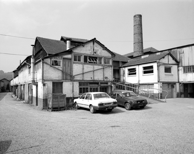 Atelier de fabrication, vue partielle, flanc nord est.