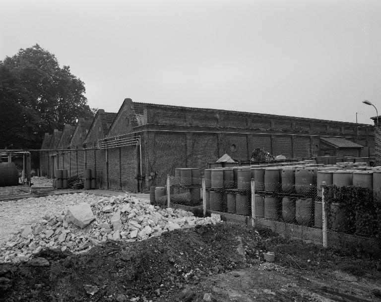 Atelier de fabrication sud, flanc nord-est.