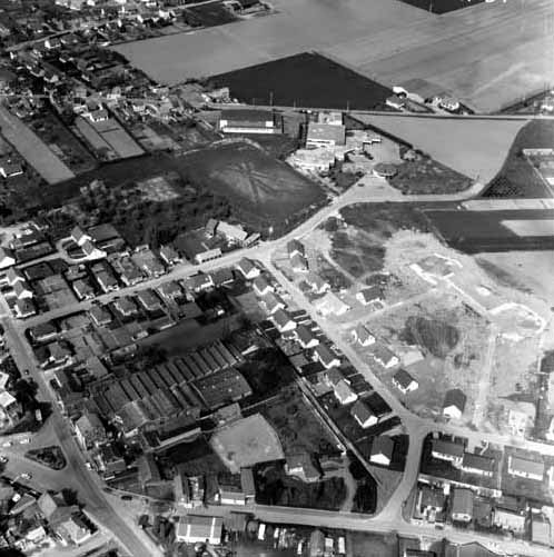 Vue générale de l'usine, avec silos.