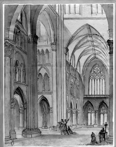 Vue intérieure du transept de la cathédrale.