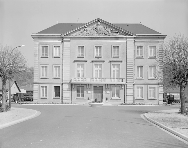 L'aile sud, élévation d'ensemble.
