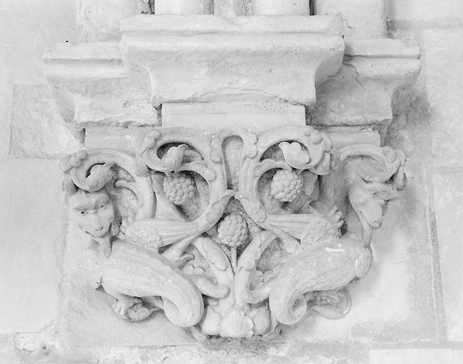 Culot d'un ensemble de 11